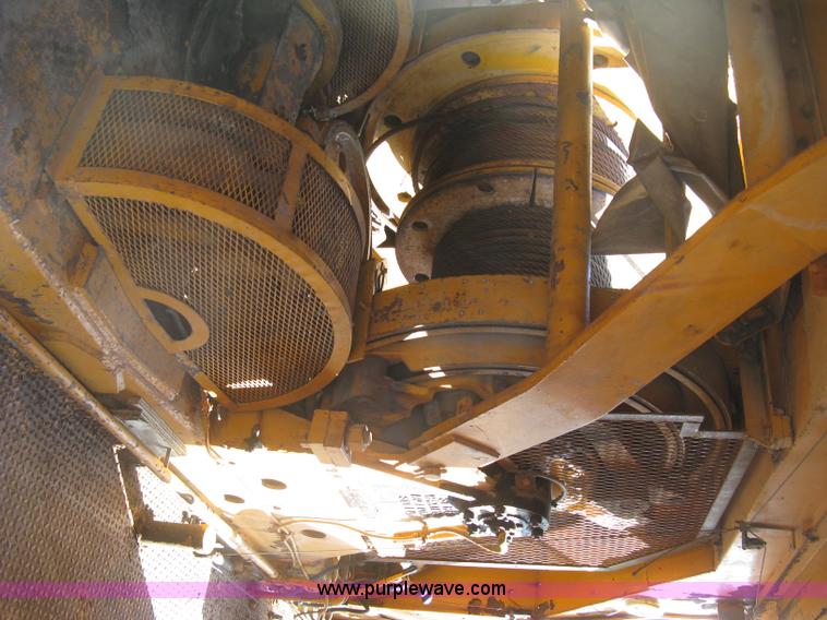 image for item H9477 American 795C lattice boom crane