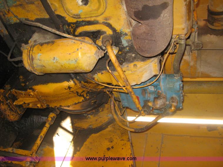 image for item H9477 American 795C lattice boom crane