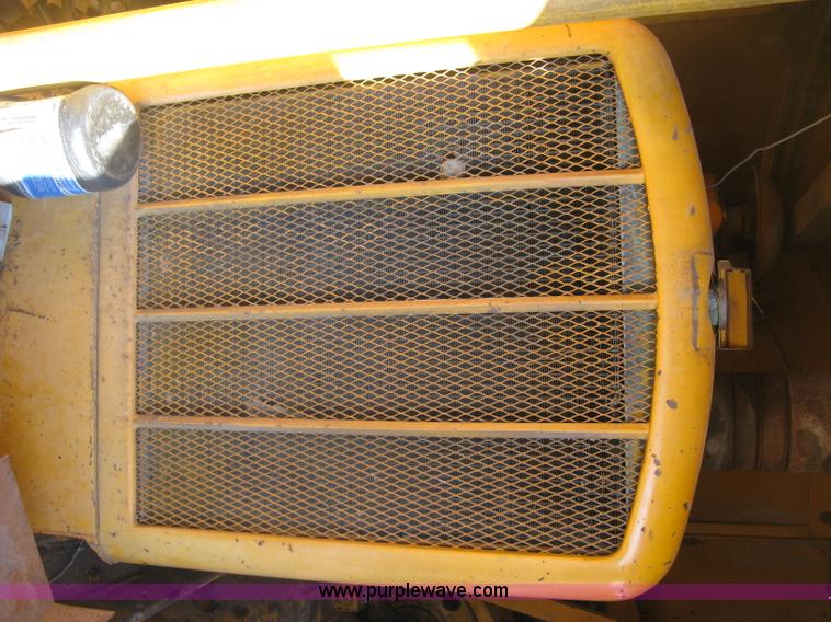 image for item H9477 American 795C lattice boom crane