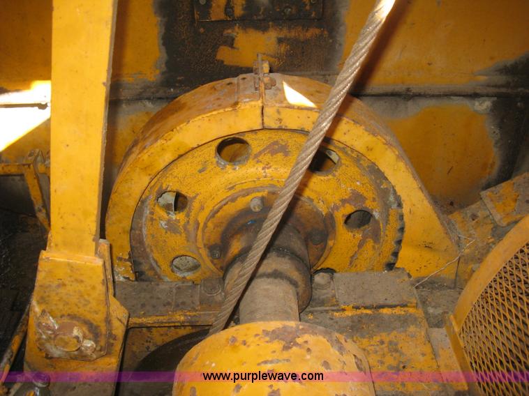 image for item H9477 American 795C lattice boom crane