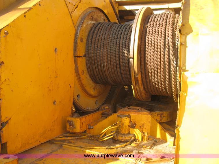 image for item H9477 American 795C lattice boom crane