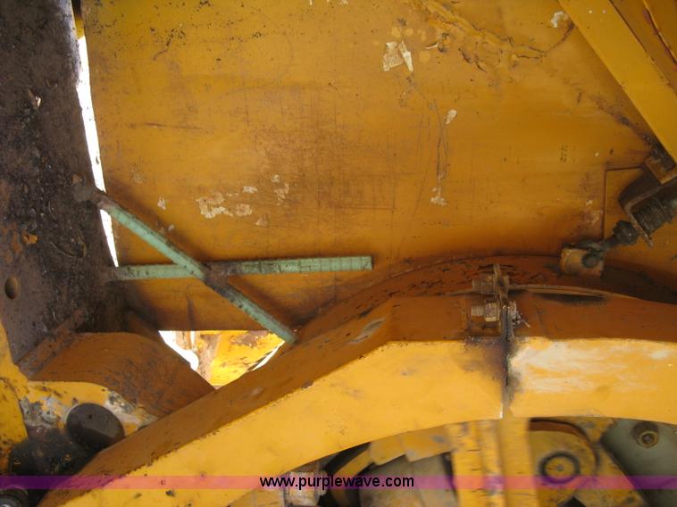 image for item H9477 American 795C lattice boom crane