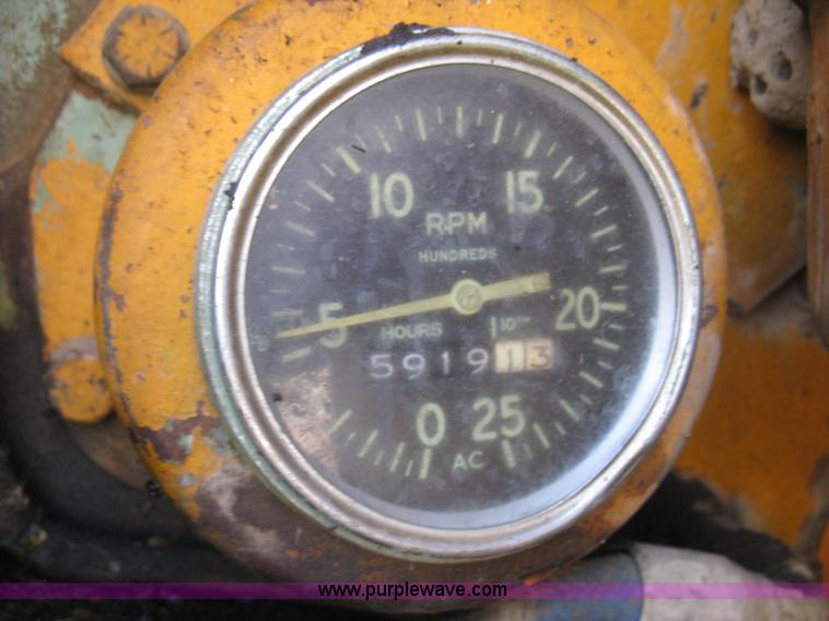 image for item H9477 American 795C lattice boom crane