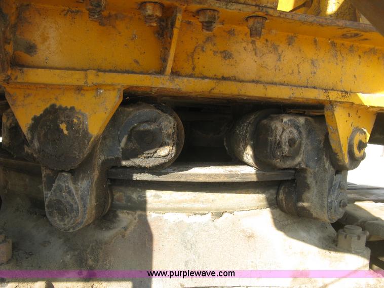 image for item H9477 American 795C lattice boom crane