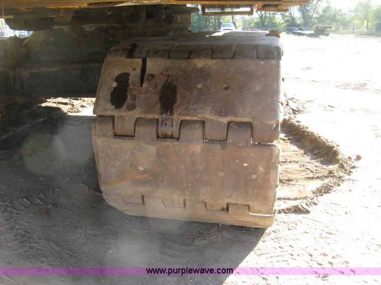 image for item H9477 American 795C lattice boom crane