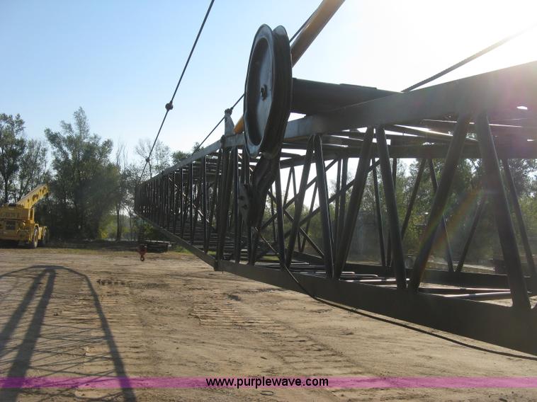 image for item H9477 American 795C lattice boom crane