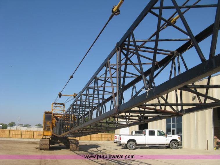image for item H9477 American 795C lattice boom crane