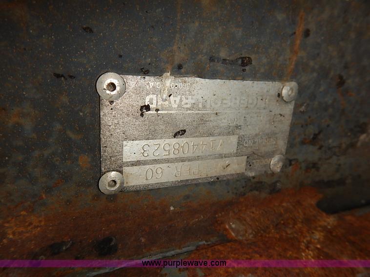 image for item I5278 Bobcat sweeper