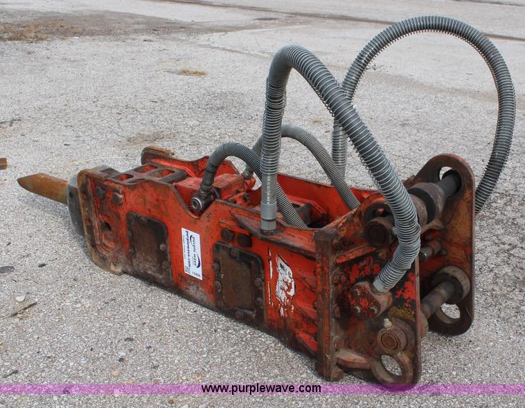 image for item I5906 NPK 8XA breaker