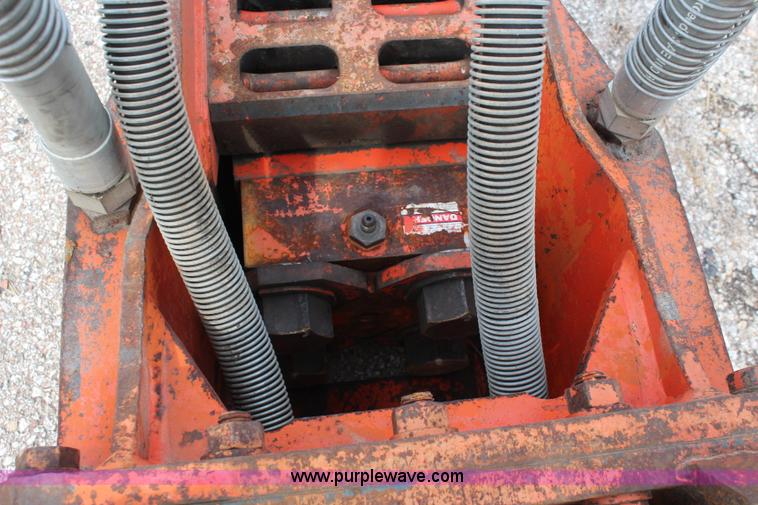 image for item I5906 NPK 8XA breaker