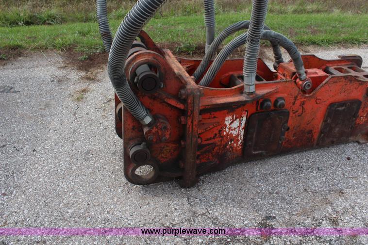 image for item I5906 NPK 8XA breaker