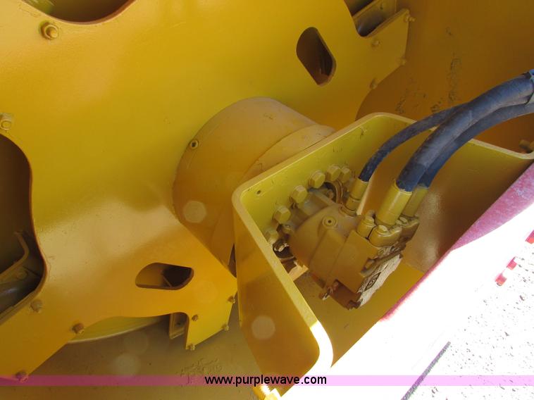 image for item I6723 1996 Dynapac CA251D 25 series smooth drum roller