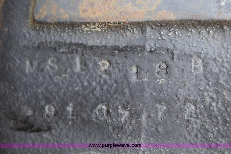 image for item I8662 1985 Mack RWS 722LST Super Liner flatbed truck