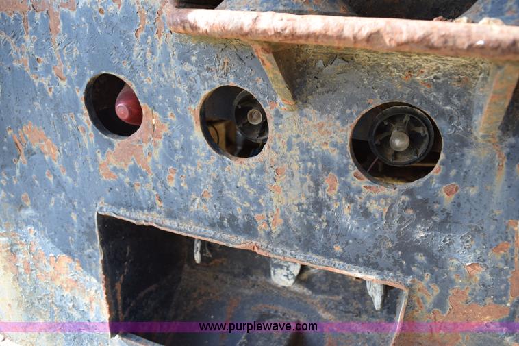 image for item I8662 1985 Mack RWS 722LST Super Liner flatbed truck