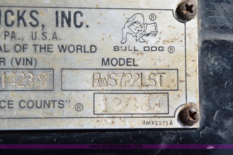 image for item I8662 1985 Mack RWS 722LST Super Liner flatbed truck