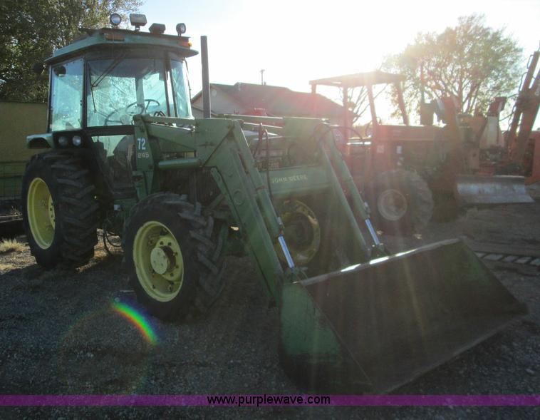 image for item I8675 1988 John Deere 2355 MFWD tractor