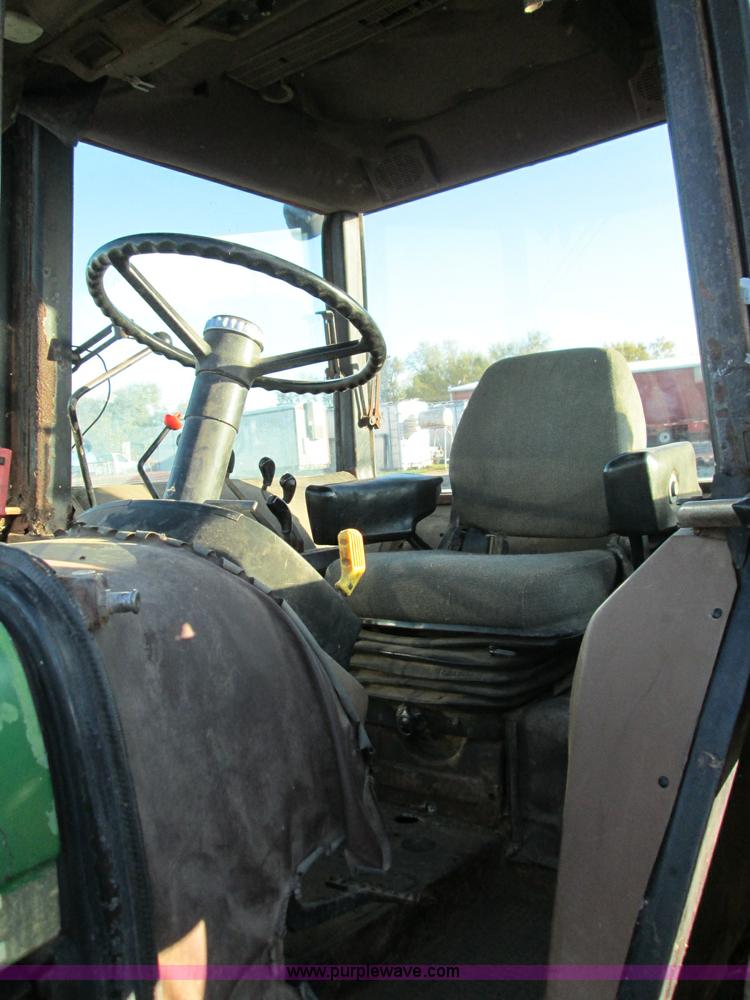 image for item I8675 1988 John Deere 2355 MFWD tractor