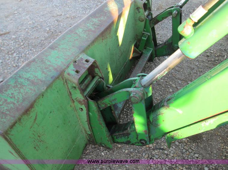 image for item I8675 1988 John Deere 2355 MFWD tractor