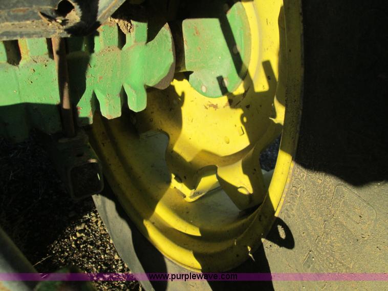 image for item I8675 1988 John Deere 2355 MFWD tractor