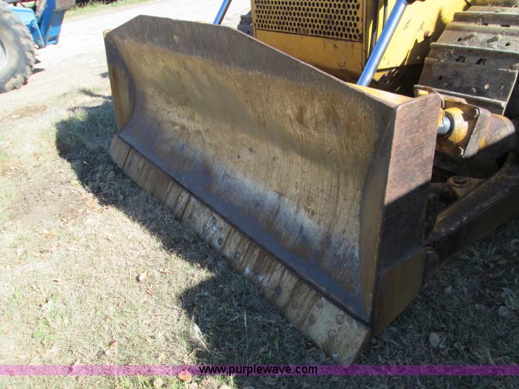 image for item I8676 1983 Fiat-Allis 10C Oilfield Special dozer