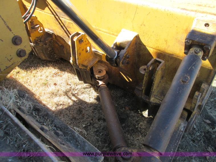 image for item I8676 1983 Fiat-Allis 10C Oilfield Special dozer