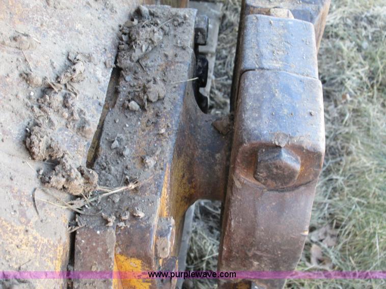 image for item I8676 1983 Fiat-Allis 10C Oilfield Special dozer