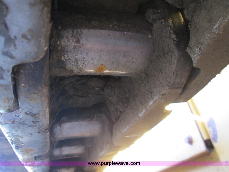 image for item I8676 1983 Fiat-Allis 10C Oilfield Special dozer