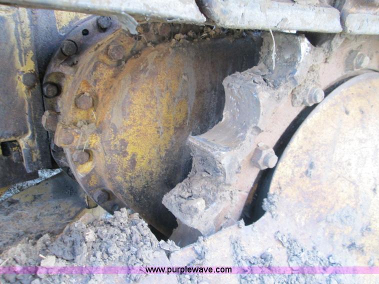 image for item I8676 1983 Fiat-Allis 10C Oilfield Special dozer