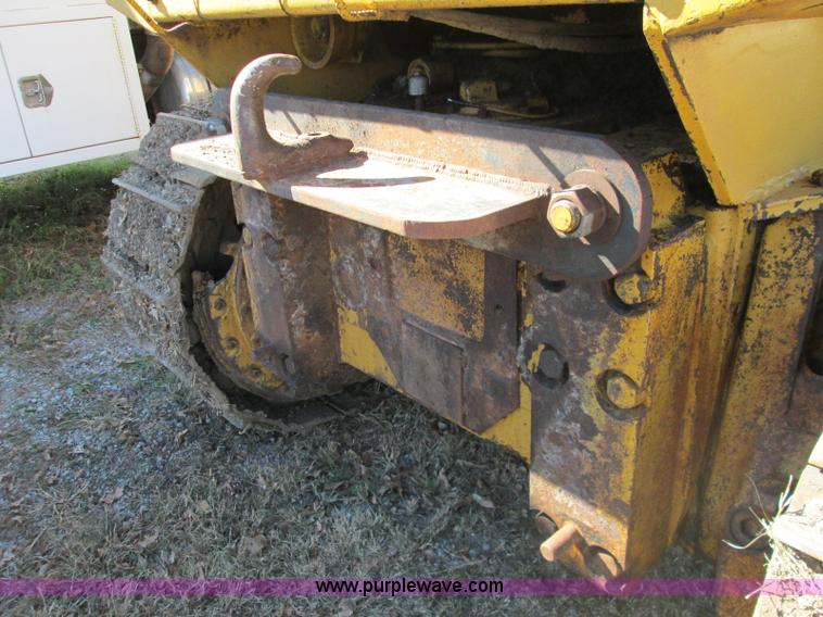 image for item I8676 1983 Fiat-Allis 10C Oilfield Special dozer