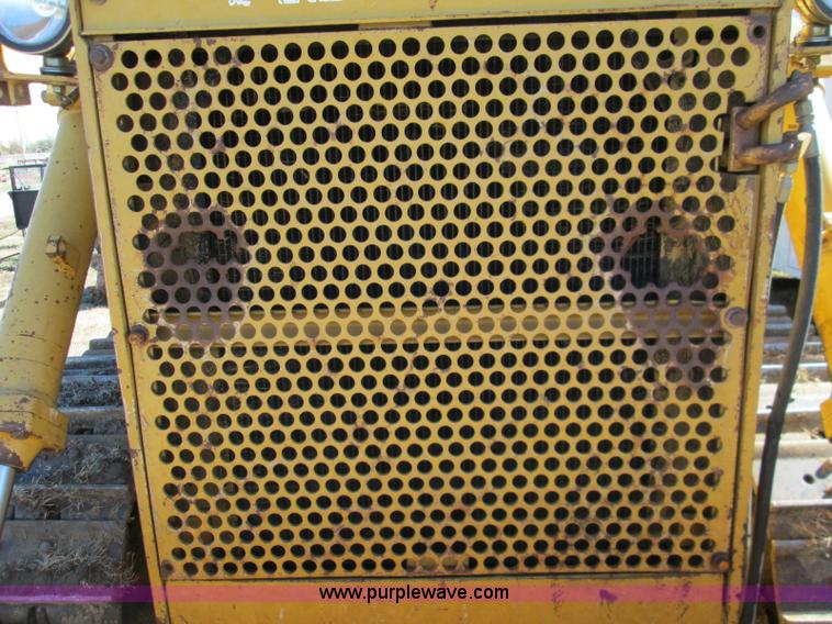 image for item I8676 1983 Fiat-Allis 10C Oilfield Special dozer