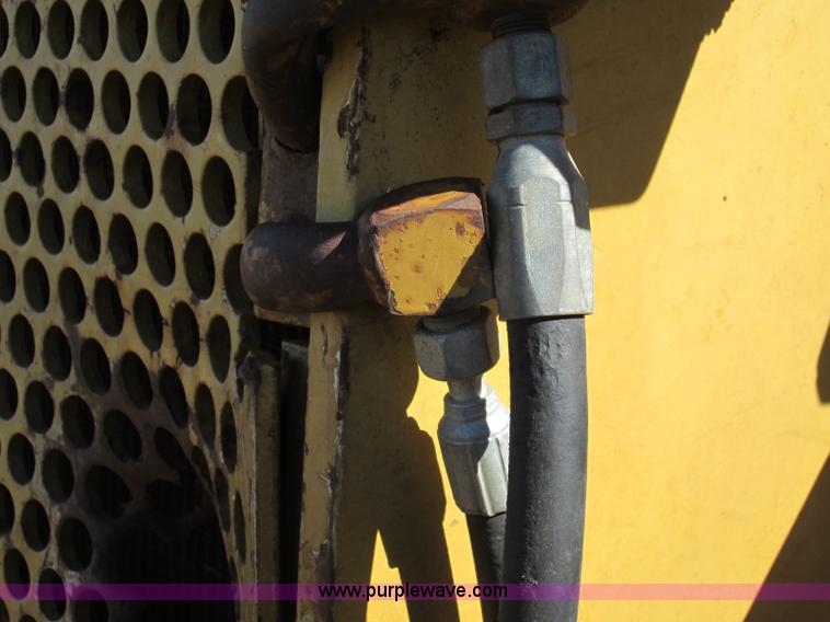 image for item I8676 1983 Fiat-Allis 10C Oilfield Special dozer