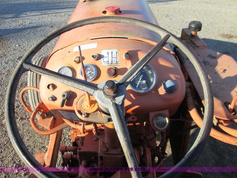 image for item I8678 Case Davis 550 Road Run'r trencher