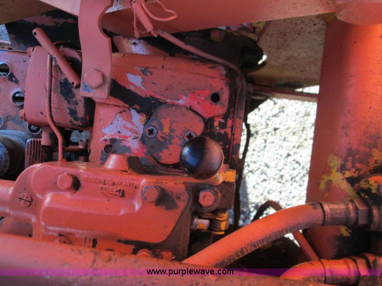 image for item I8678 Case Davis 550 Road Run'r trencher