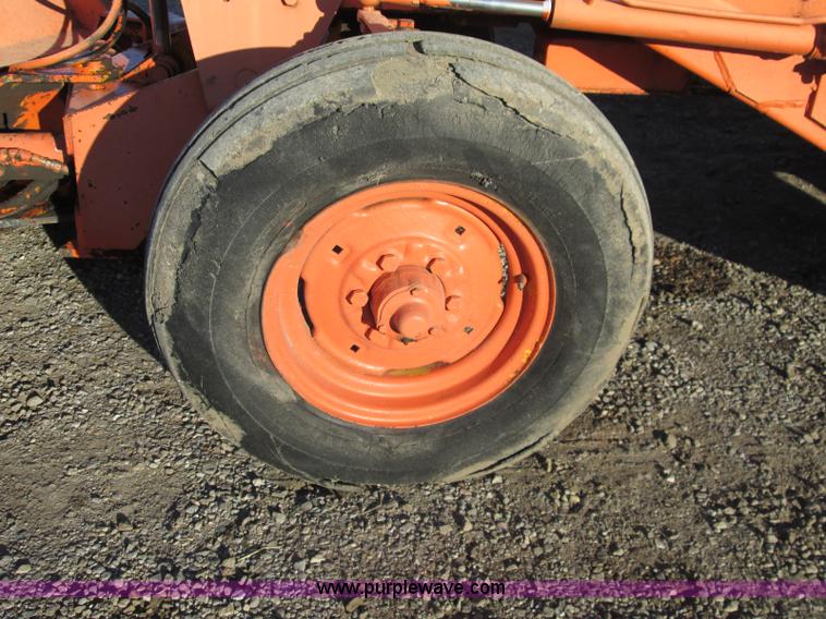 image for item I8678 Case Davis 550 Road Run'r trencher