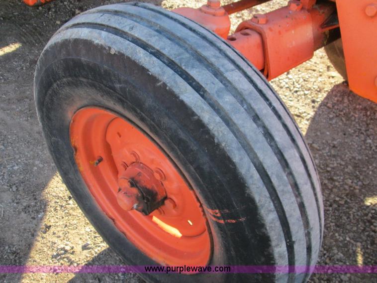 image for item I8678 Case Davis 550 Road Run'r trencher