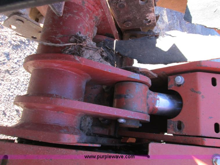 image for item I8679 1985 Ditch Witch 6510DD trencher