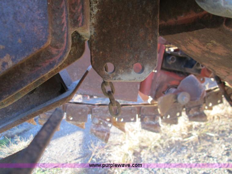 image for item I8679 1985 Ditch Witch 6510DD trencher