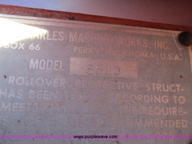 image for item I8679 1985 Ditch Witch 6510DD trencher