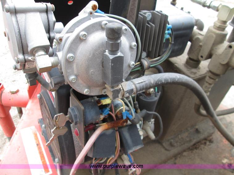 image for item I8684 1999 Crafco infra-red asphalt heater