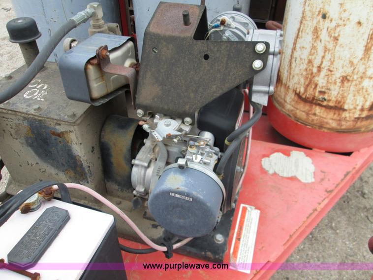 image for item I8684 1999 Crafco infra-red asphalt heater