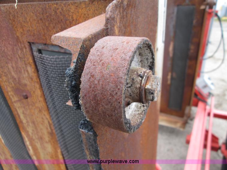 image for item I8684 1999 Crafco infra-red asphalt heater