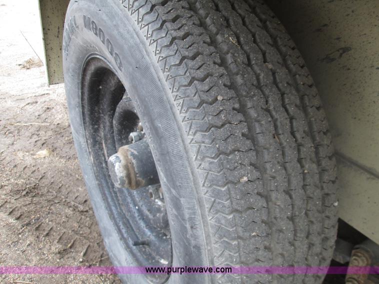 image for item I8685 2004 Ingersoll Rand HT540L pot hole patcher