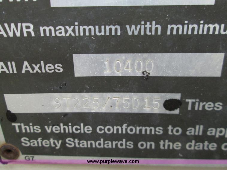 image for item I8685 2004 Ingersoll Rand HT540L pot hole patcher