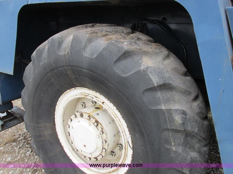 image for item I8880 Drott 1800CC crane