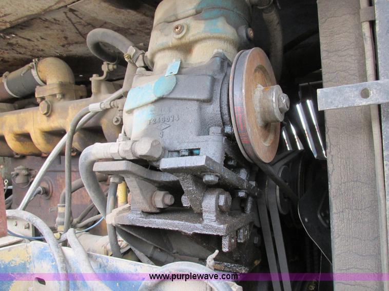 image for item I8880 Drott 1800CC crane