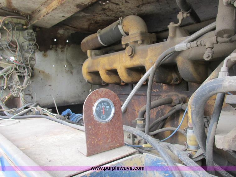 image for item I8880 Drott 1800CC crane