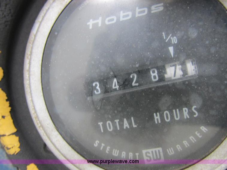 image for item I8880 Drott 1800CC crane