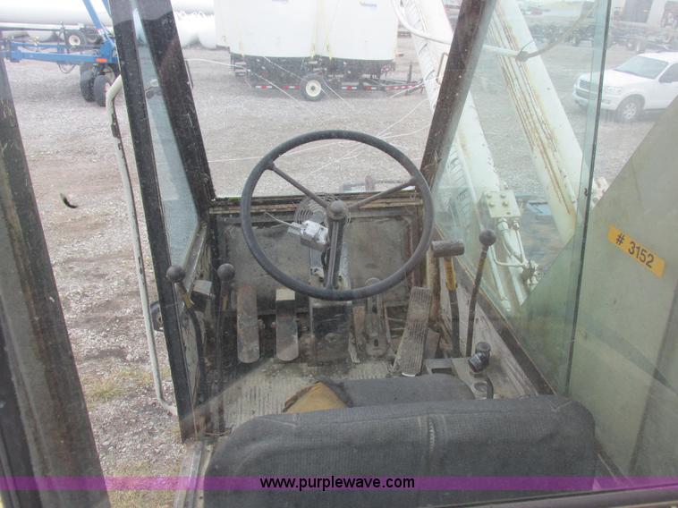 image for item I8880 Drott 1800CC crane