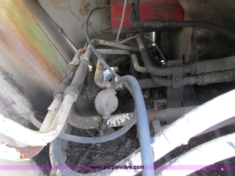 image for item I8880 Drott 1800CC crane