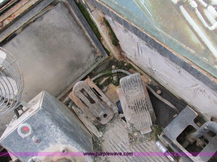 image for item I8880 Drott 1800CC crane